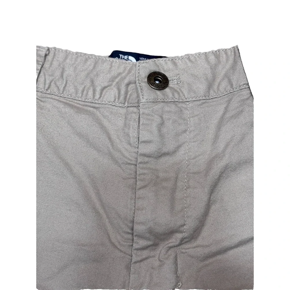 The North Face Men's Shorts Size 38 Khaki Tan Hiking Outdoor Zip Pocket‎ Stretch